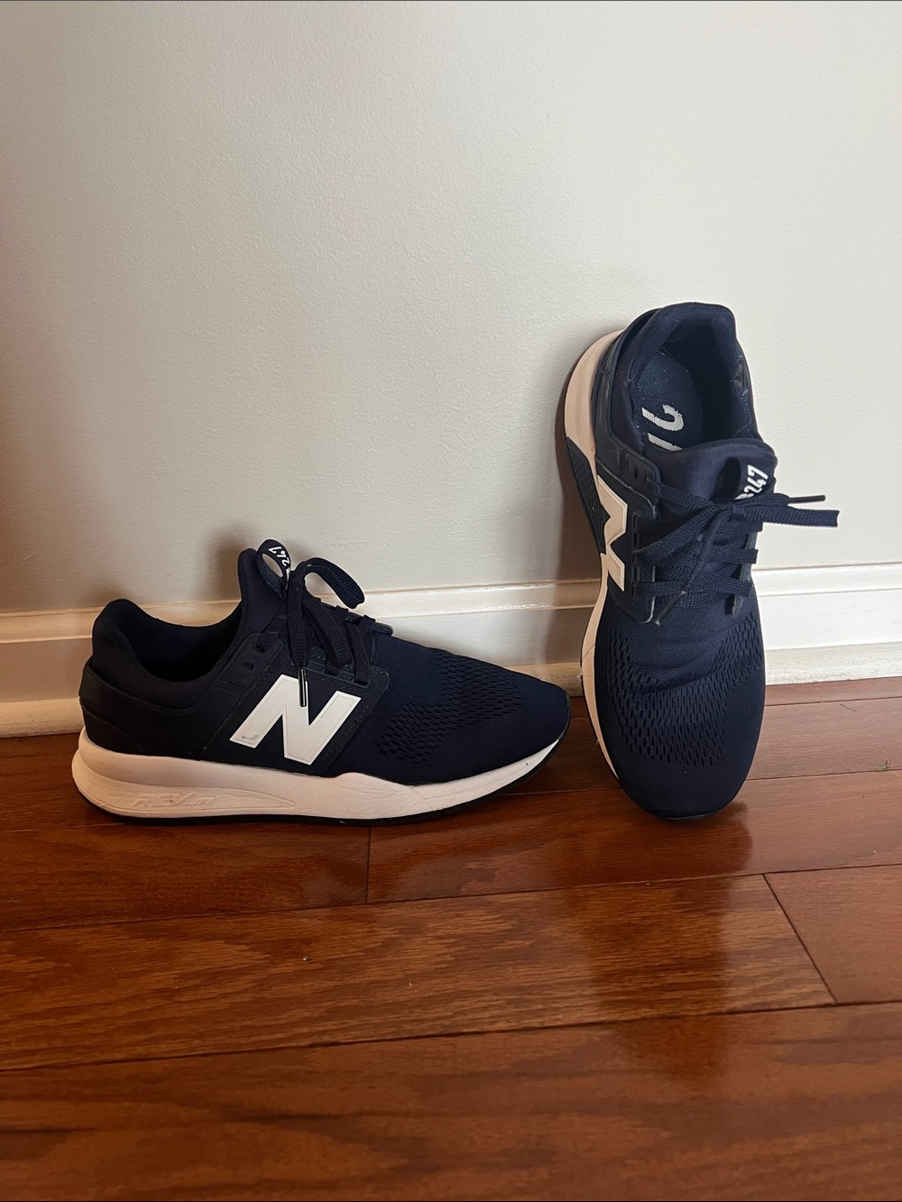 New Balance Men’s Navy 247 Sneakers